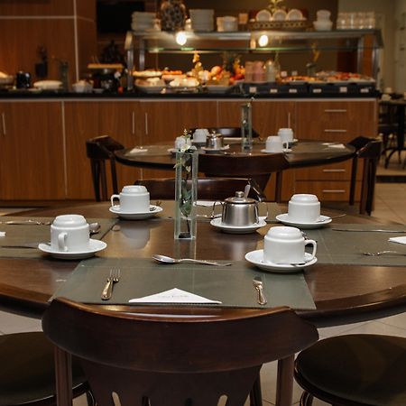 Bristol Centro Civico Curitiba Hotel Luaran gambar