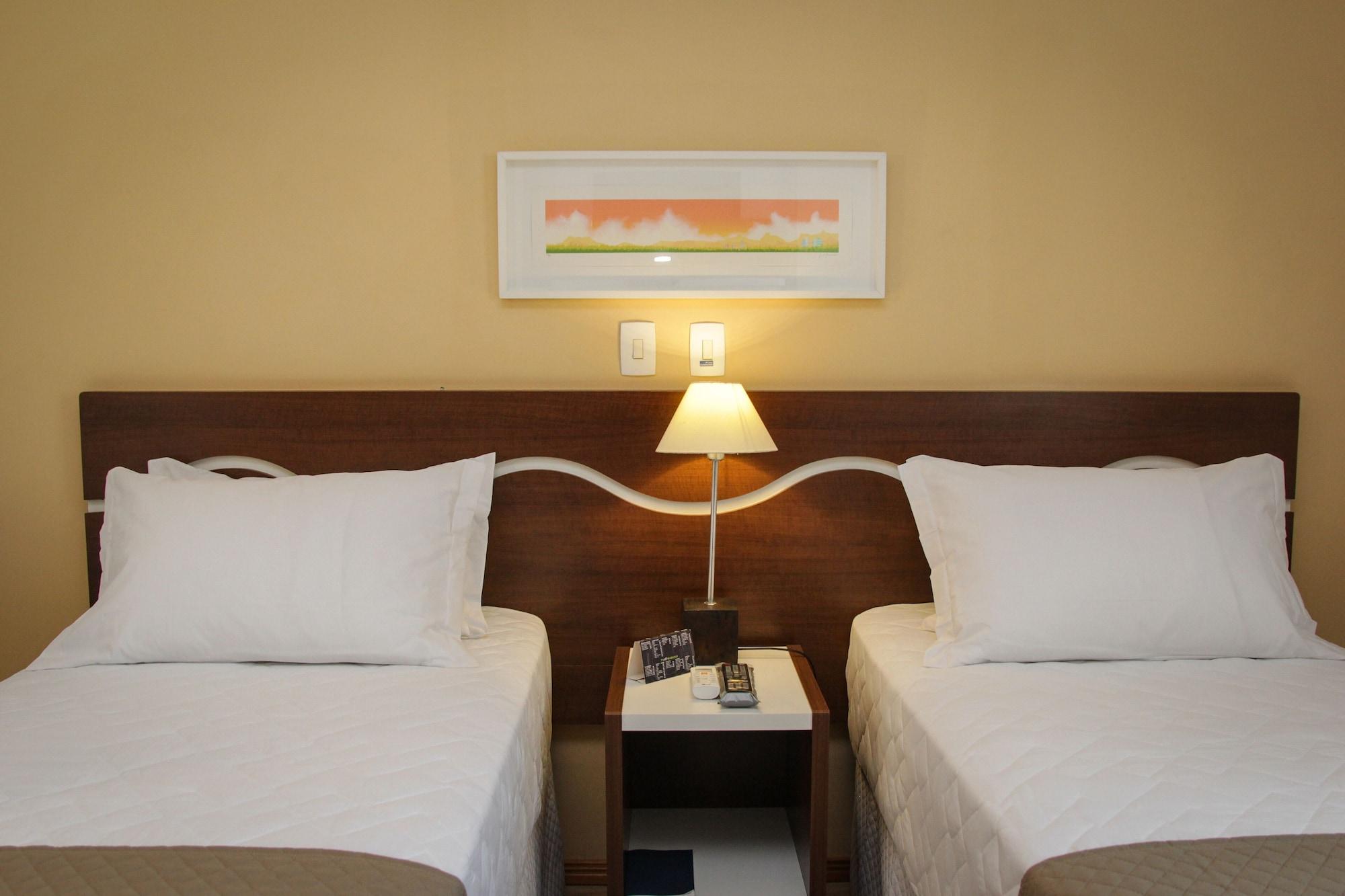 Bristol Centro Civico Curitiba Hotel Luaran gambar