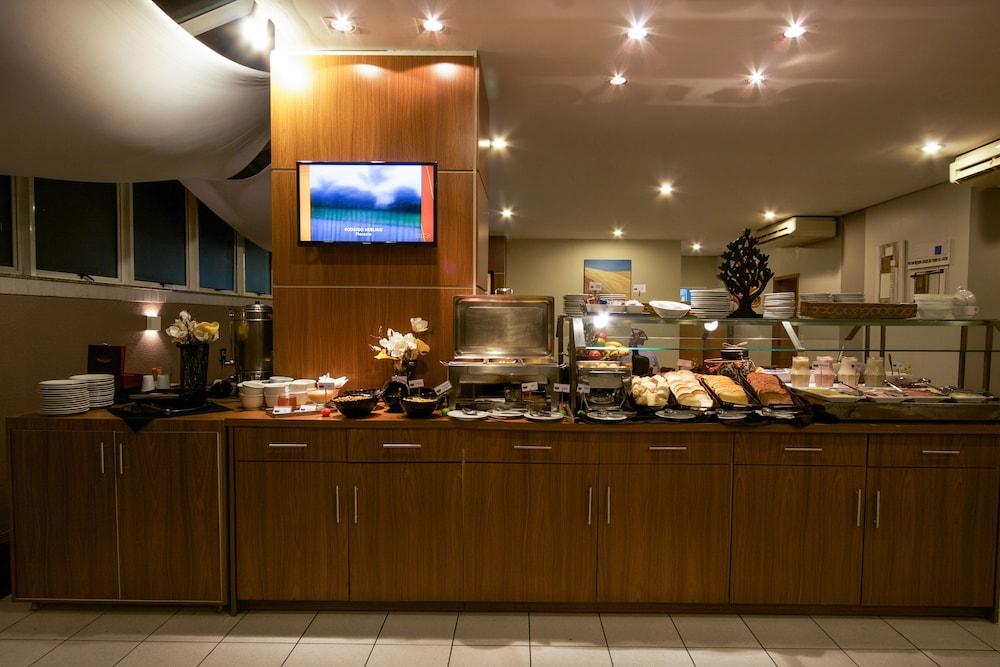 Bristol Centro Civico Curitiba Hotel Luaran gambar