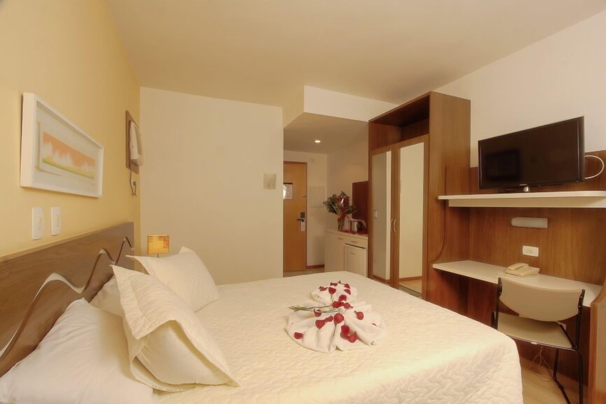 Bristol Centro Civico Curitiba Hotel Luaran gambar