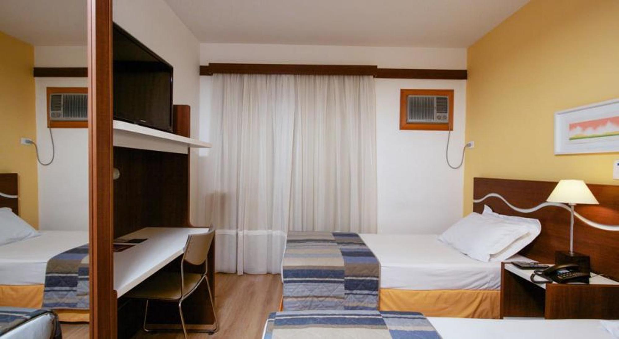 Bristol Centro Civico Curitiba Hotel Luaran gambar