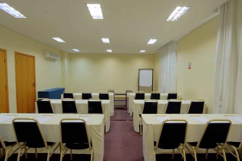 Bristol Centro Civico Curitiba Hotel Luaran gambar