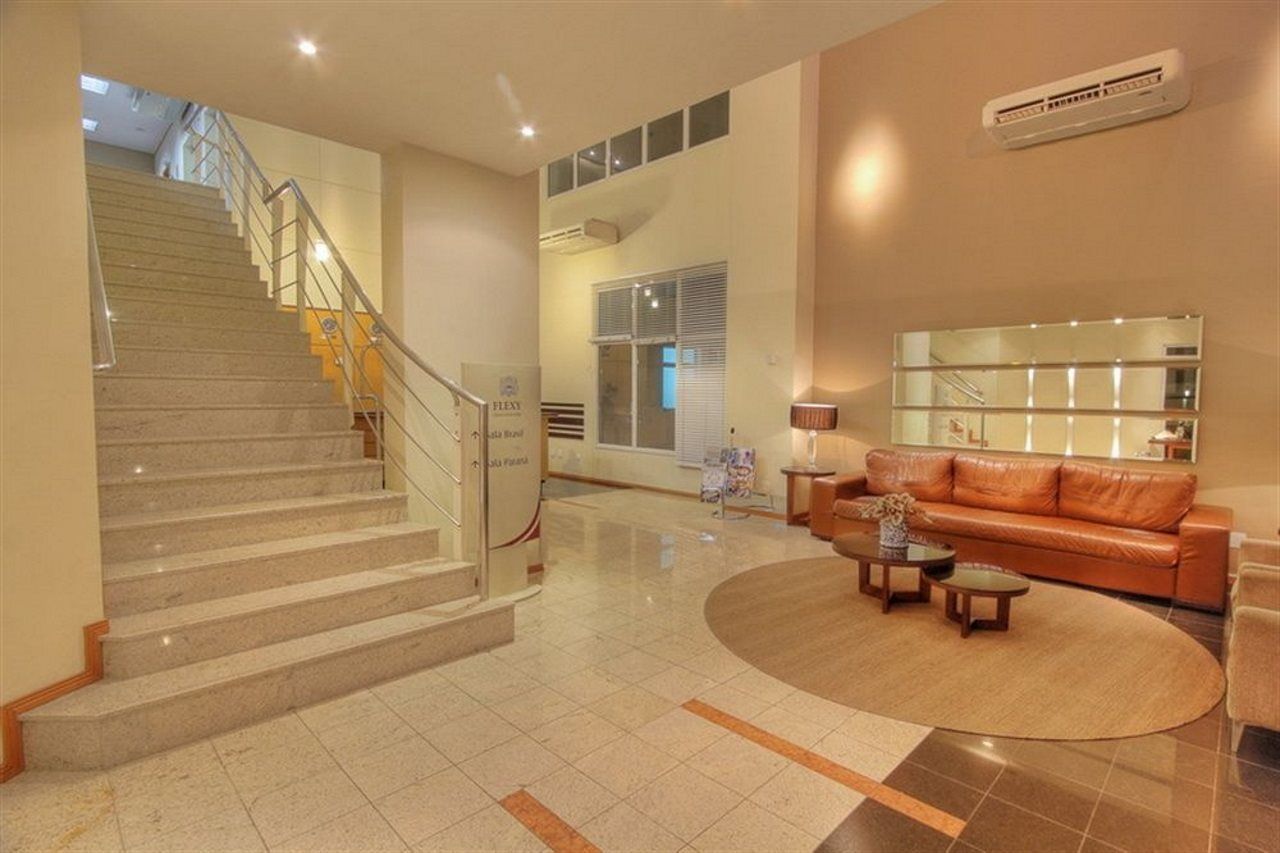 Bristol Centro Civico Curitiba Hotel Luaran gambar